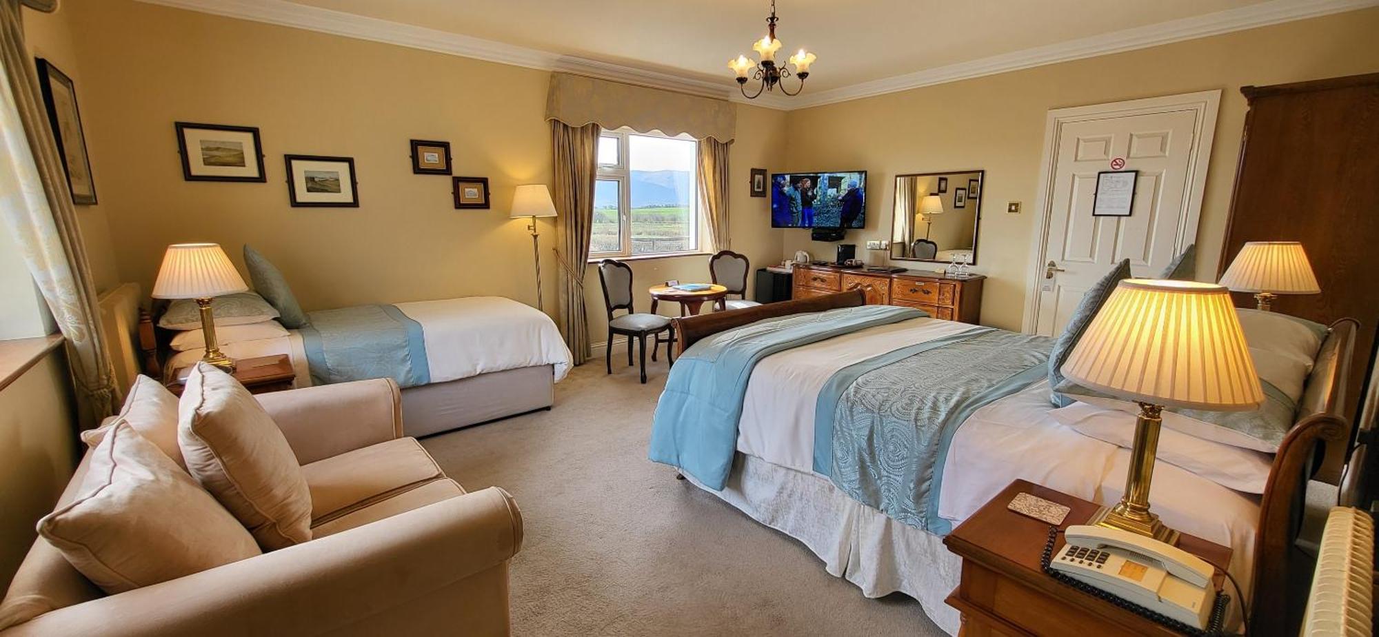 Brook Manor Lodge トラリー 部屋 写真